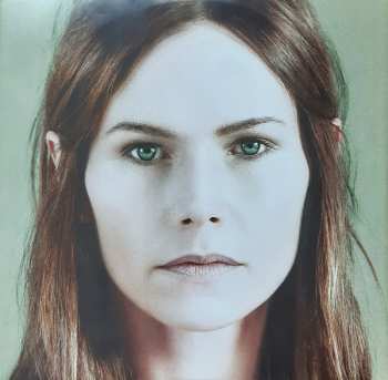 LP Nina Persson: Animal Heart