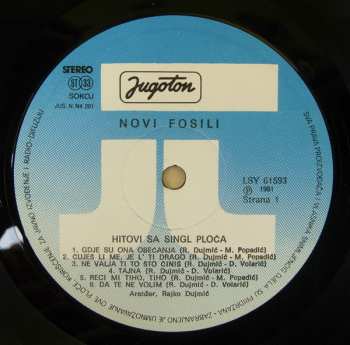 LP Novi Fosili: Hitovi Sa Singl Ploča