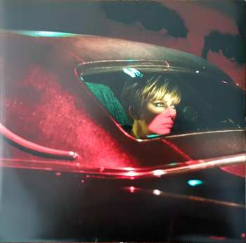 LP Scarlett Johansson: Apart LTD