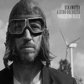 CD Eskamotër: Pohled Do Ulice