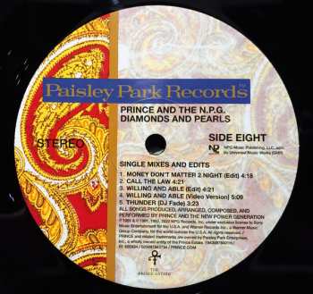 4LP/Caja Prince: Diamonds And Pearls DLX