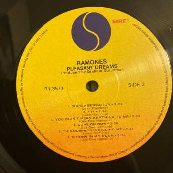 7LP/Caja Ramones: The Sire Albums 1981-1989 LTD | NUM | CLR