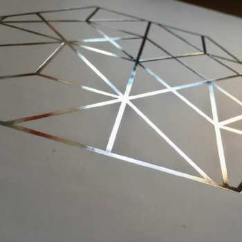 4LP/Caja Ricardo Donoso: Symmetry LTD | CLR