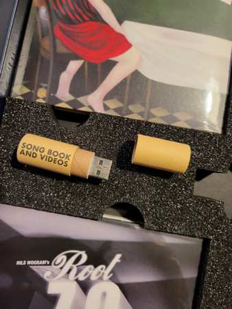 LP/8CD/Caja Root 70: 2000-2020 Anniversary Box LTD