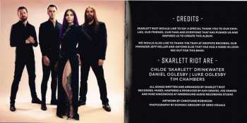 CD Skarlett Riot: Invicta