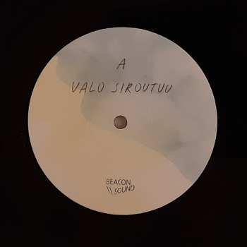 LP Lau Nau: Valo Siroutuu LTD