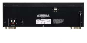 Técnica de áudio TEAC W-1200