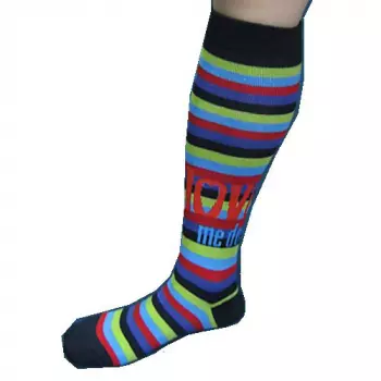 Mujeres Knee High Socks Love Me Do 