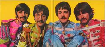 2CD The Beatles: Sgt. Pepper's Lonely Hearts Club Band DLX