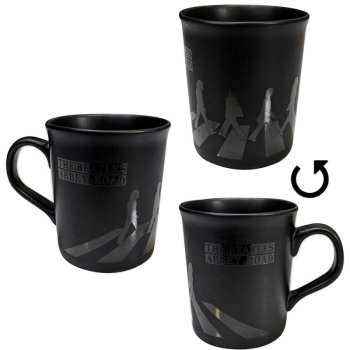 Mercancía The Beatles: The Beatles Unboxed Mug: Abbey Road Crossing Matte