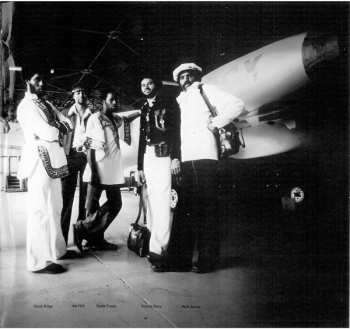 LP The Blackbyrds: Flying Start