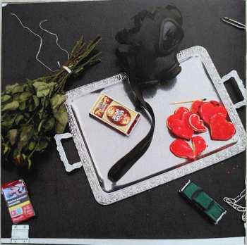 CD The Red Flags: Self-Centred And Delusional