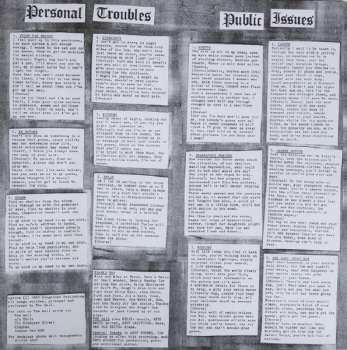 LP The Wall: Personal Troubles And Public Issues 