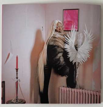 CD Théodora: Mega BBL LTD