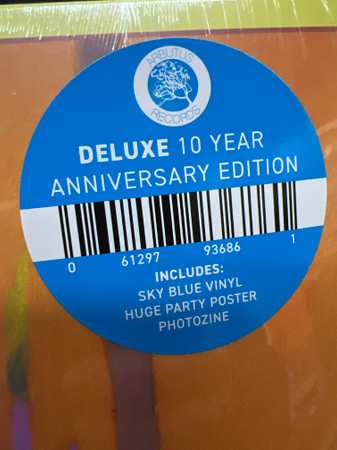 LP TOPS: Picture You Staring CLR | DLX | PIC