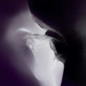 LP Ulfur / Valtysdottir: Auga