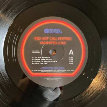 2LP Red Hot Chili Peppers: Unlimited Love DLX | LTD