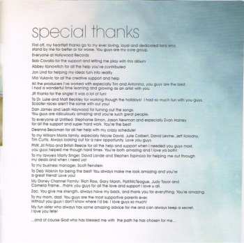 CD Vanessa Hudgens: Identified