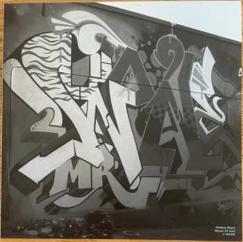 9CD/Caja Various: Smithsonian Anthology of Hip-Hop and Rap