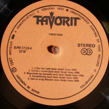 LP V'Moto Rock: A Fény Felé