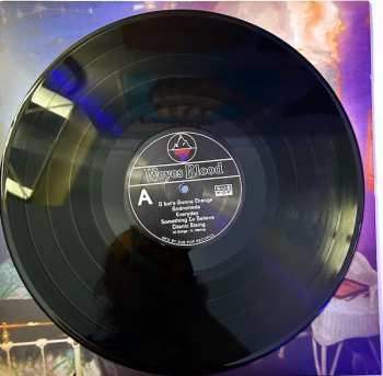 LP Weyes Blood: Titanic Rising