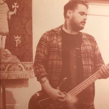 3LP/Caja While She Sleeps: You Are We DLX | CLR