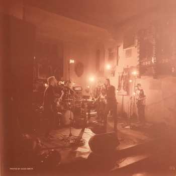 3LP/Caja While She Sleeps: You Are We DLX | CLR