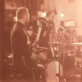 3LP/Caja While She Sleeps: You Are We DLX | CLR