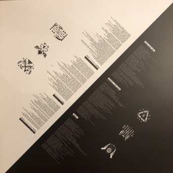 3LP/Caja While She Sleeps: You Are We DLX | CLR