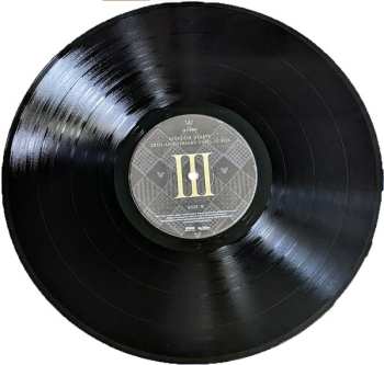 3LP/Caja Yoko Shimomura: Kingdom Hearts 20th Anniversary Vinyl LP Box