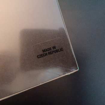 LP Yot Club: Santolina CLR | LTD