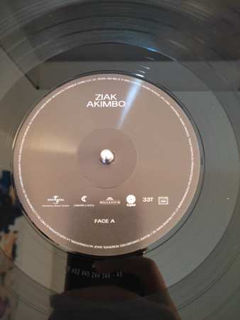 LP Ziak: Akimbo
