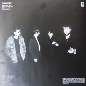 LP Znouzectnost: Ukolébavky Pro Nevhodné Loutky